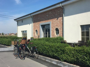 Гостиница Charmehotel Kruishof  Остенде